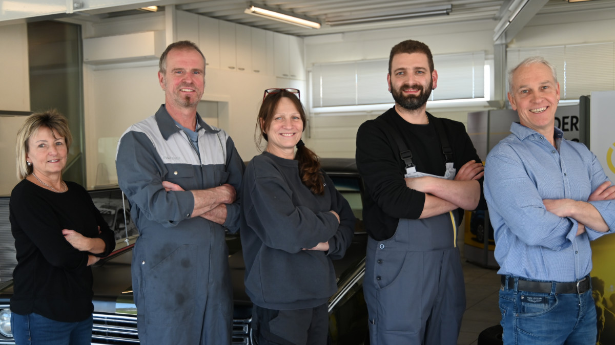 Mitarbeiter_Opel-Garage